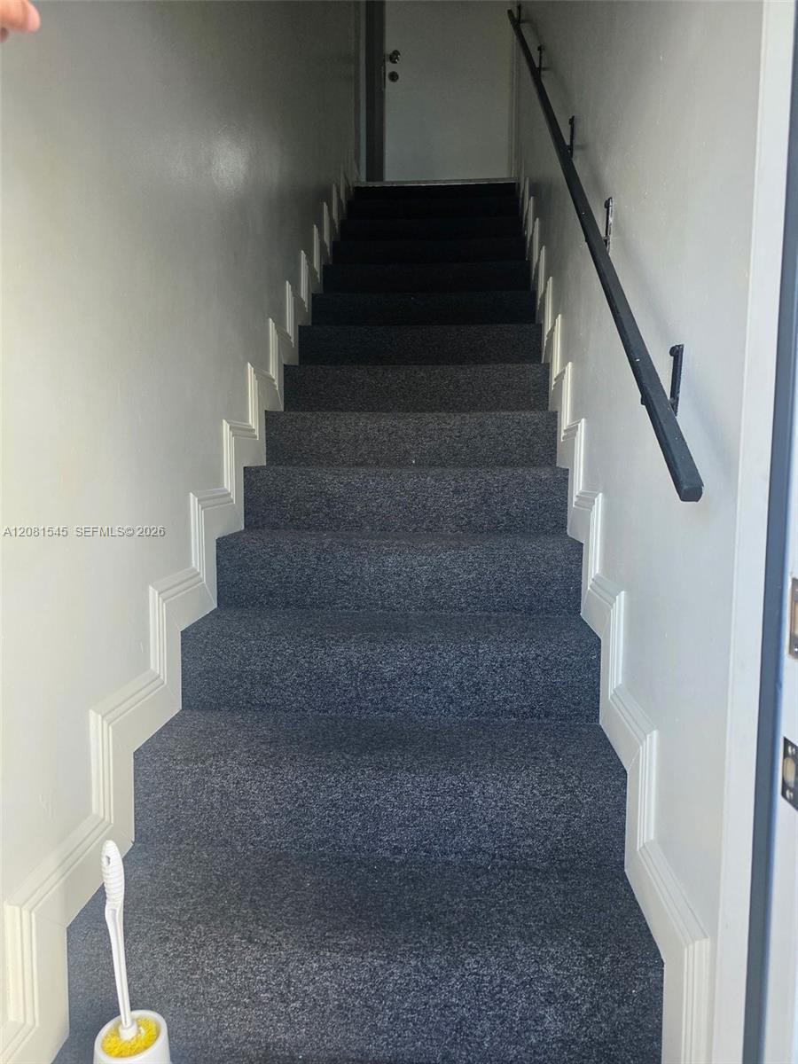 1575 NW 1st St # 3, Miami FL 33125 photo 2