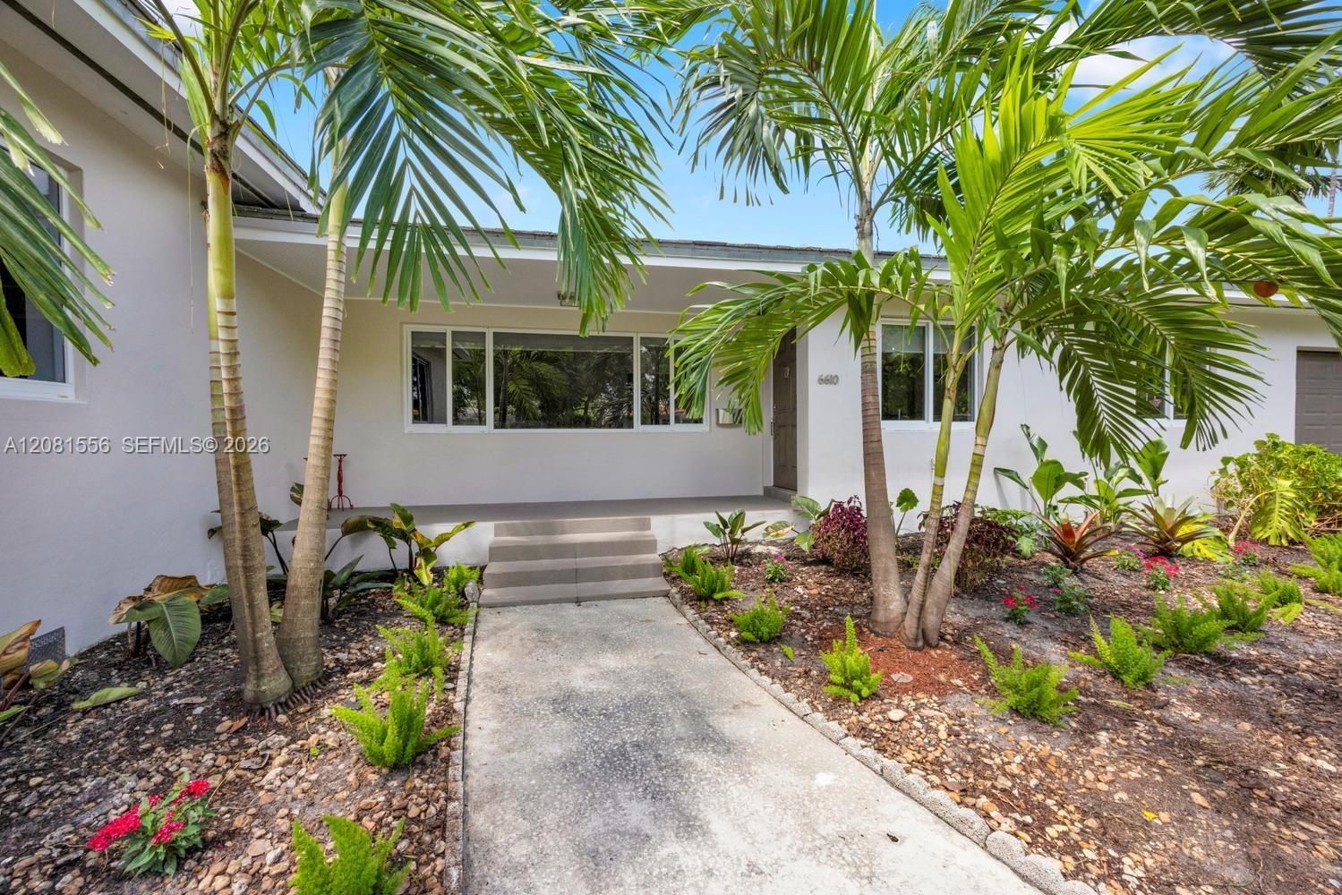 6610 Santona St, Coral Gables FL 33146 photo 3