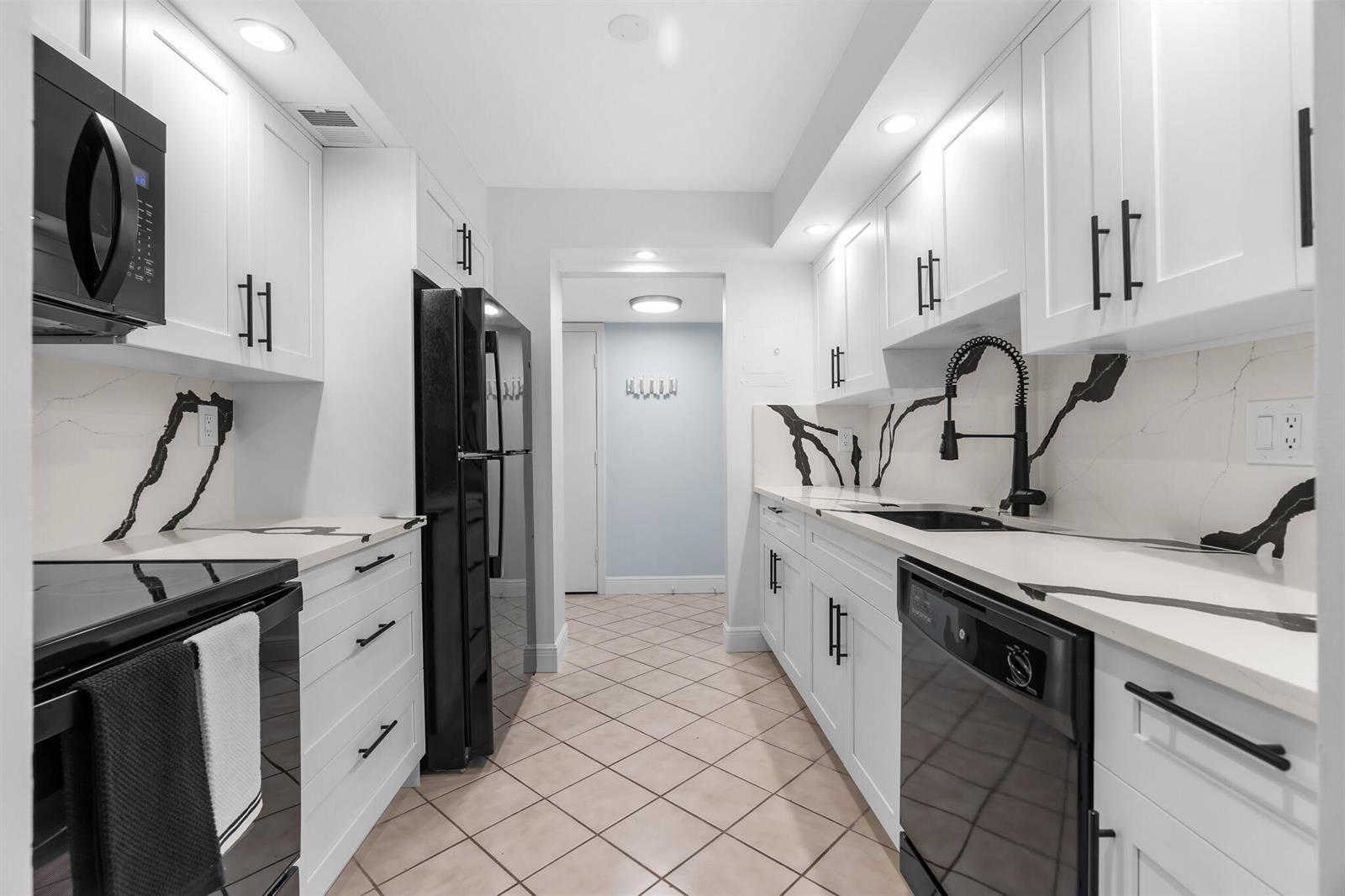 950 Ponce De Leon Road # 207, Boca Raton FL 33432 photo 4