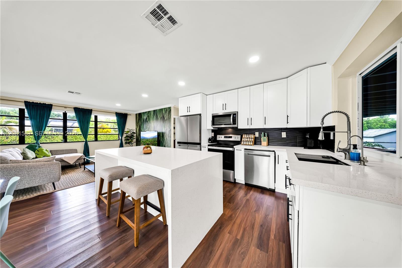 10275 SW 112th St, Miami FL 33176 photo 4