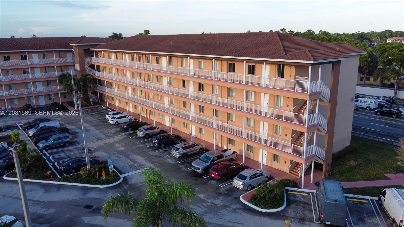 17350 NW 67th Ave # 301, Hialeah FL 33015