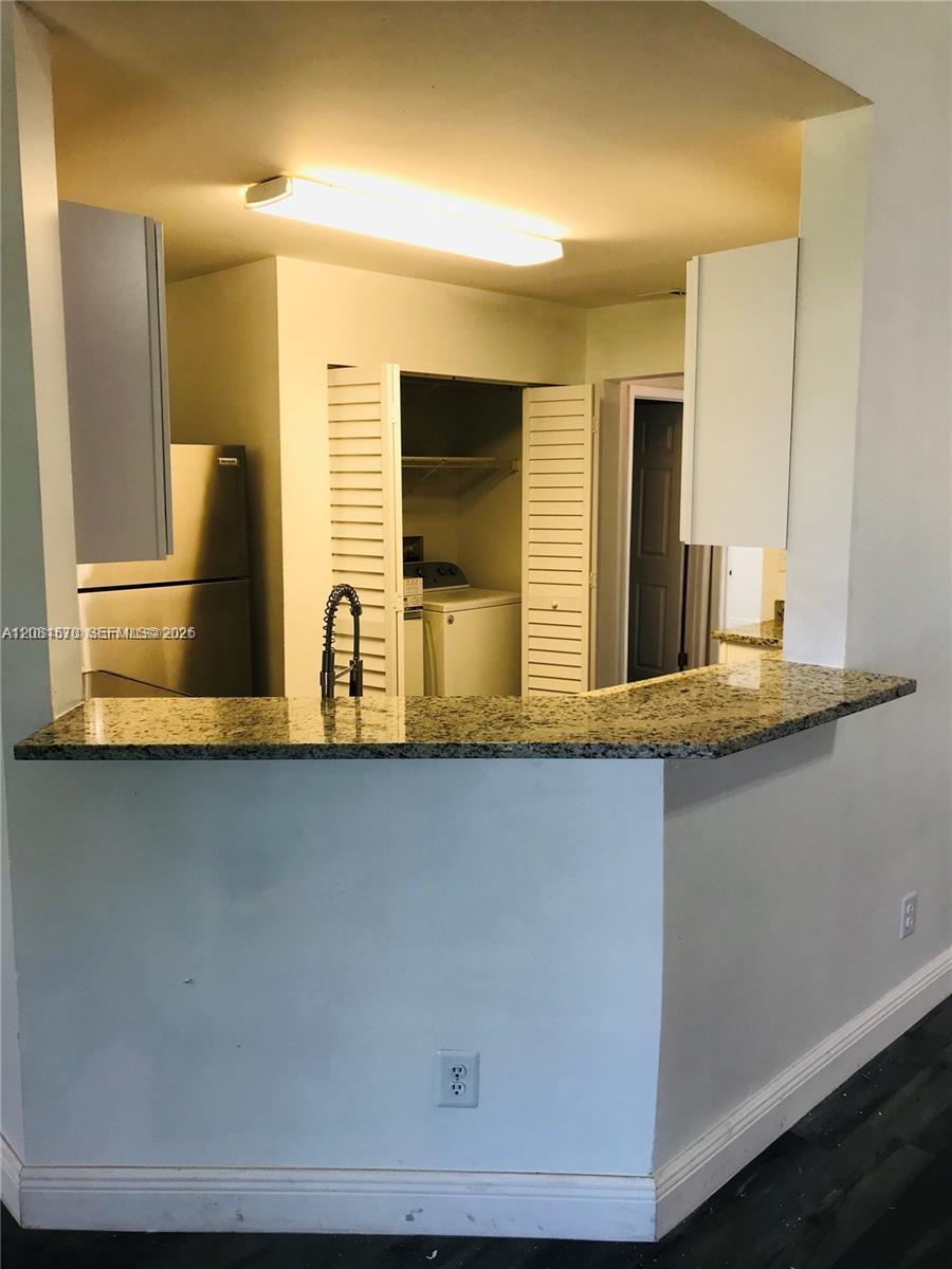 3437 NW 44th St # 204, Oakland Park FL 33309 photo 5
