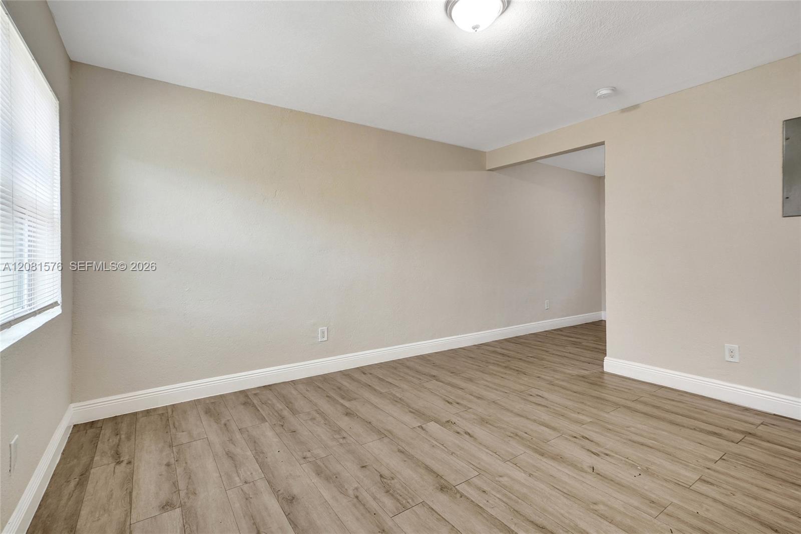 429 NW 9th Ave # 1, Fort Lauderdale FL 33311 photo 5