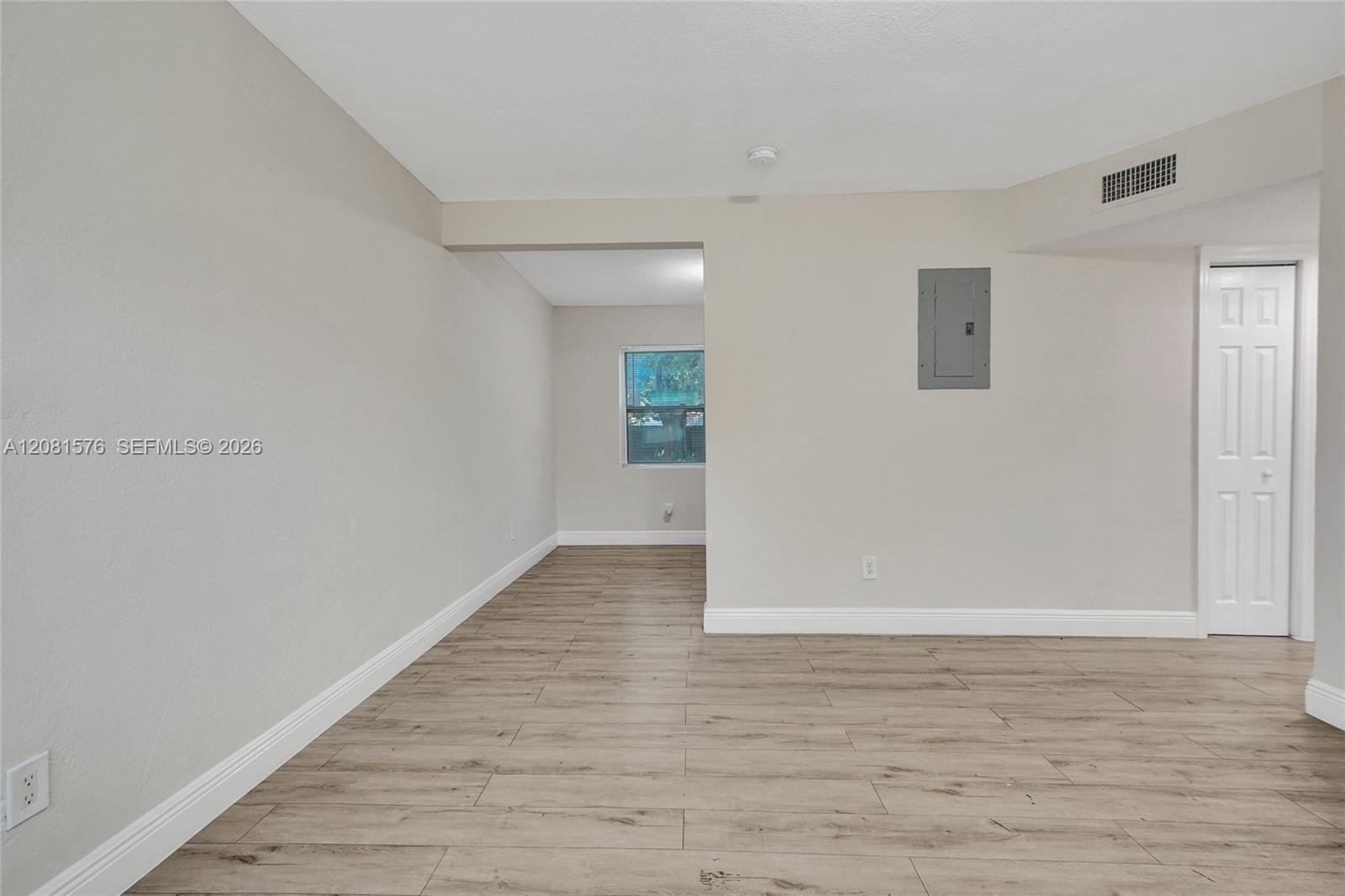 429 NW 9th Ave # 1, Fort Lauderdale FL 33311 photo 4
