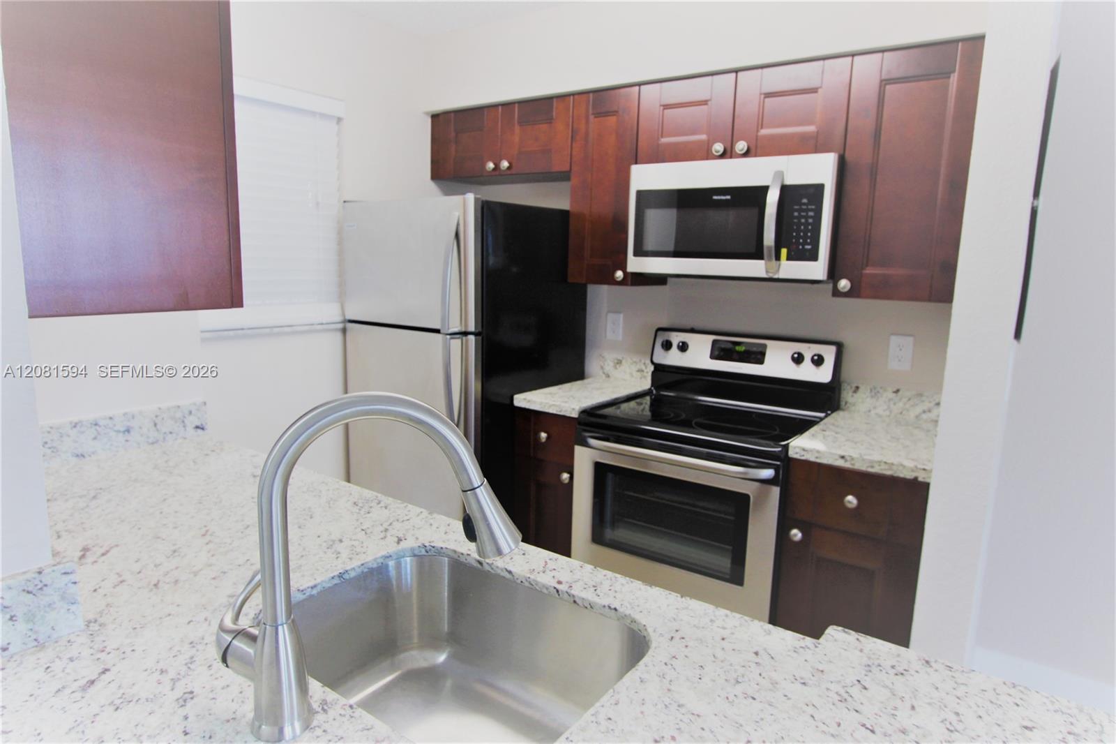 2880 N Oakland Forest Dr # 212, Oakland Park FL 33309 photo 5