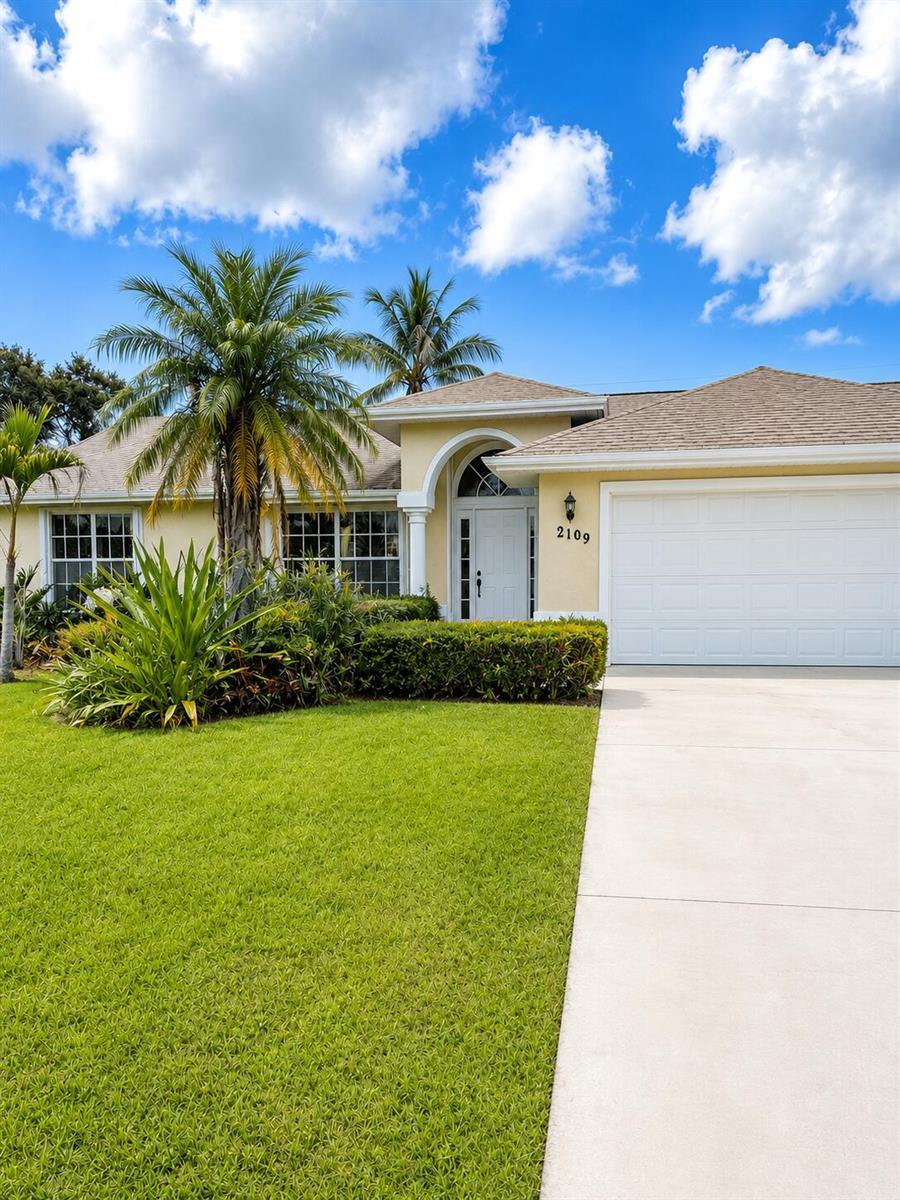 2109 SE Genoa Street, Port St. Lucie FL 34952
