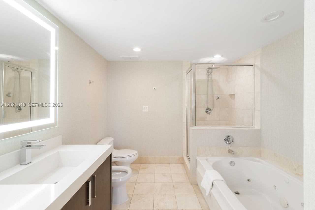 17375 Collins Ave # 2008, Sunny Isles Beach FL 33160 photo 5