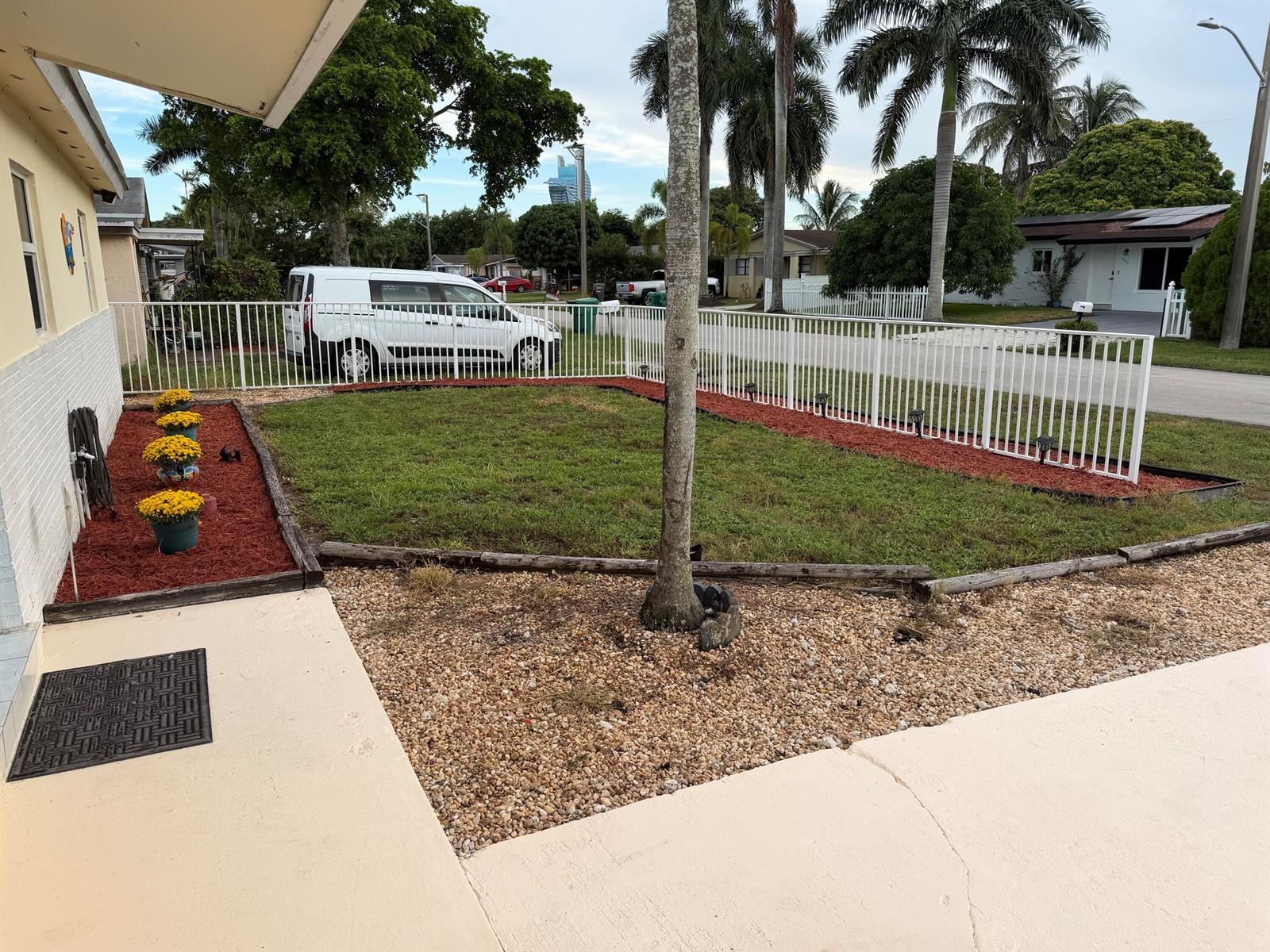 4852 SW 44TH Terrace, Dania Beach FL 33314 photo 5