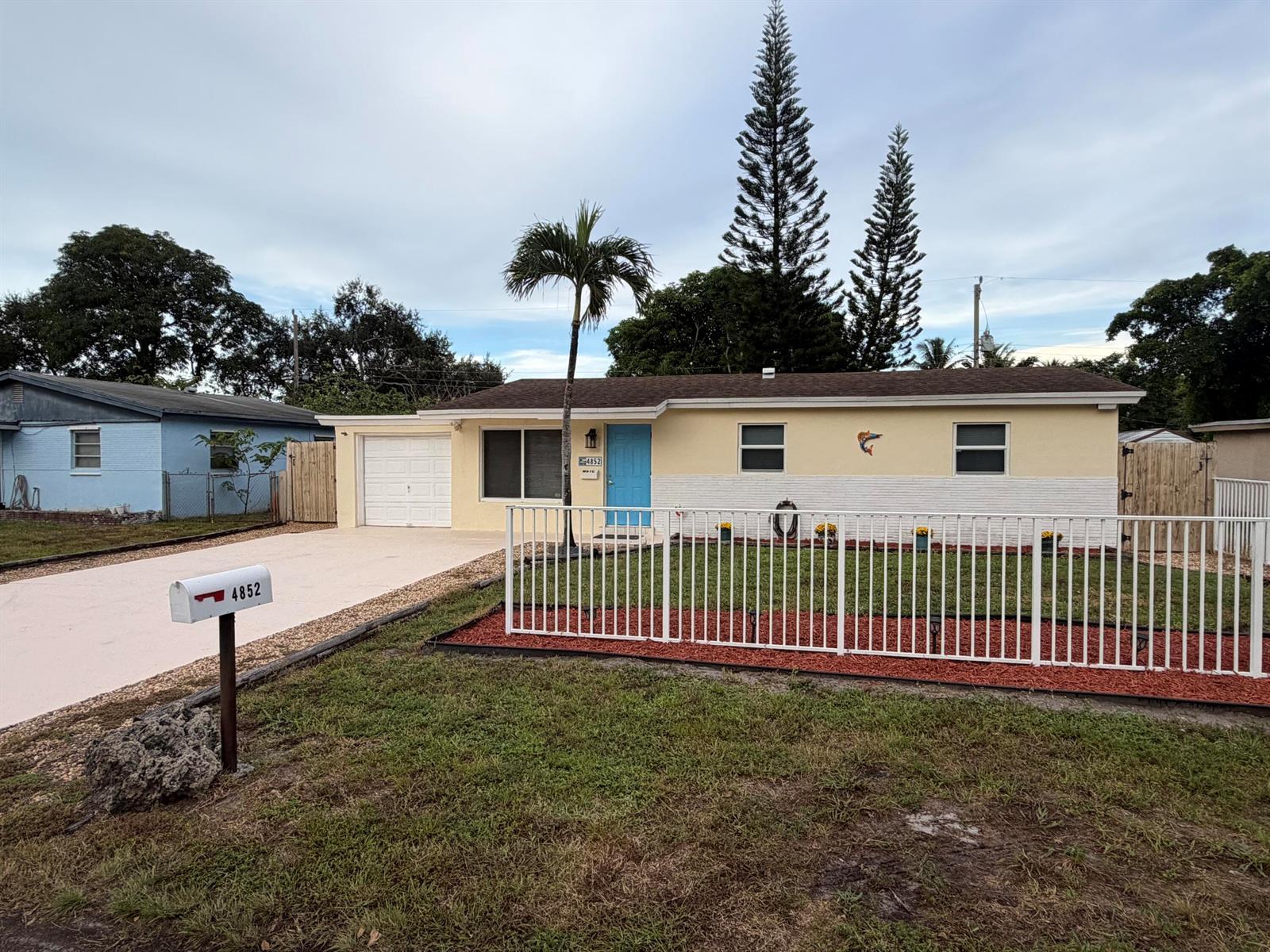 4852 SW 44TH Terrace, Dania Beach FL 33314 photo 4