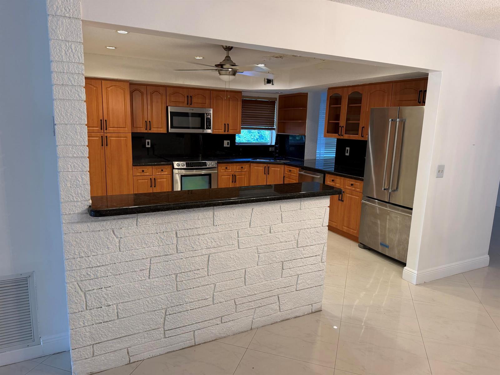 5501 MONROE Street, Hollywood FL 33021 photo 4
