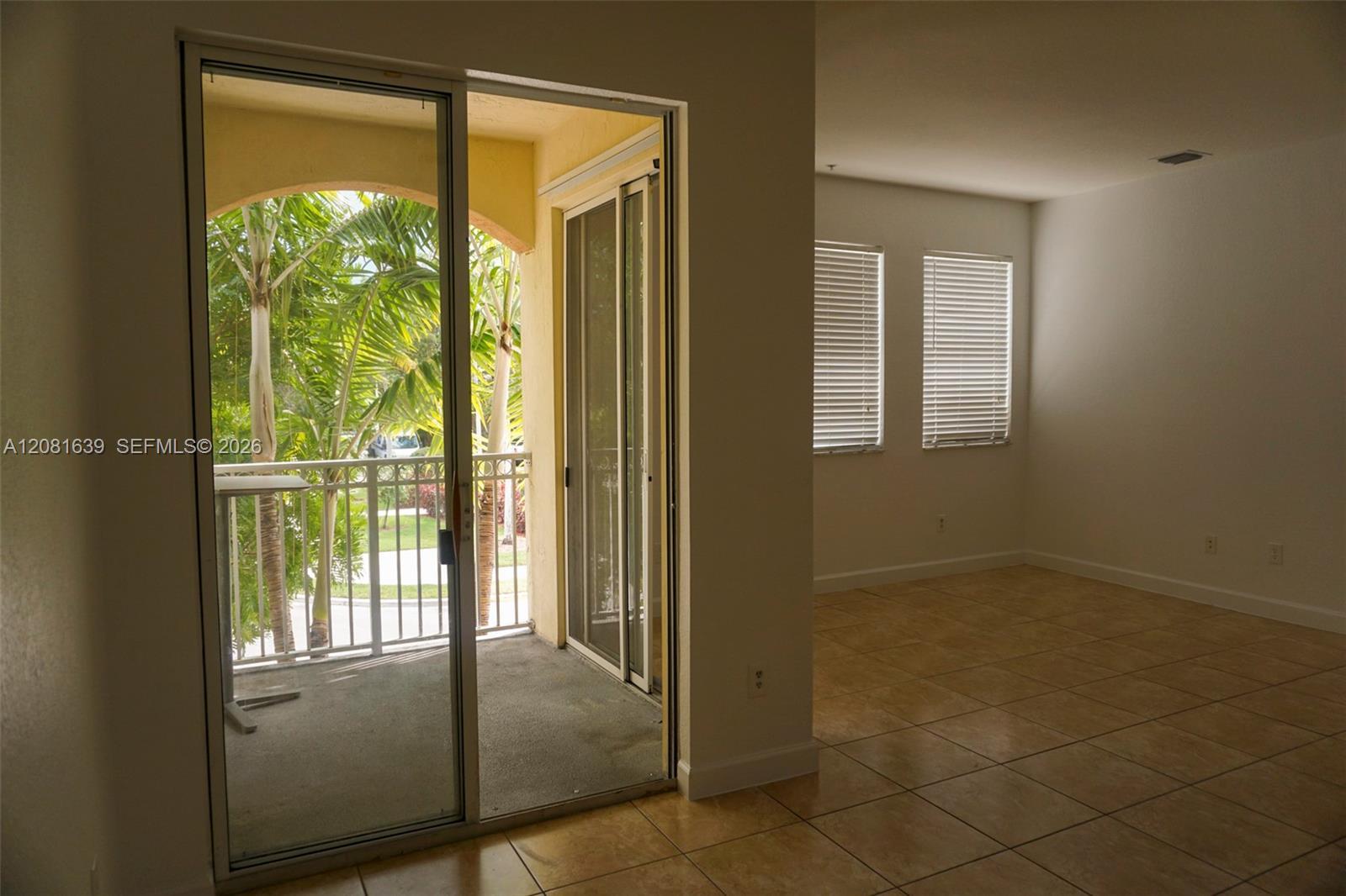 10242 NW 7th St # 204, Miami FL 33172 photo 3