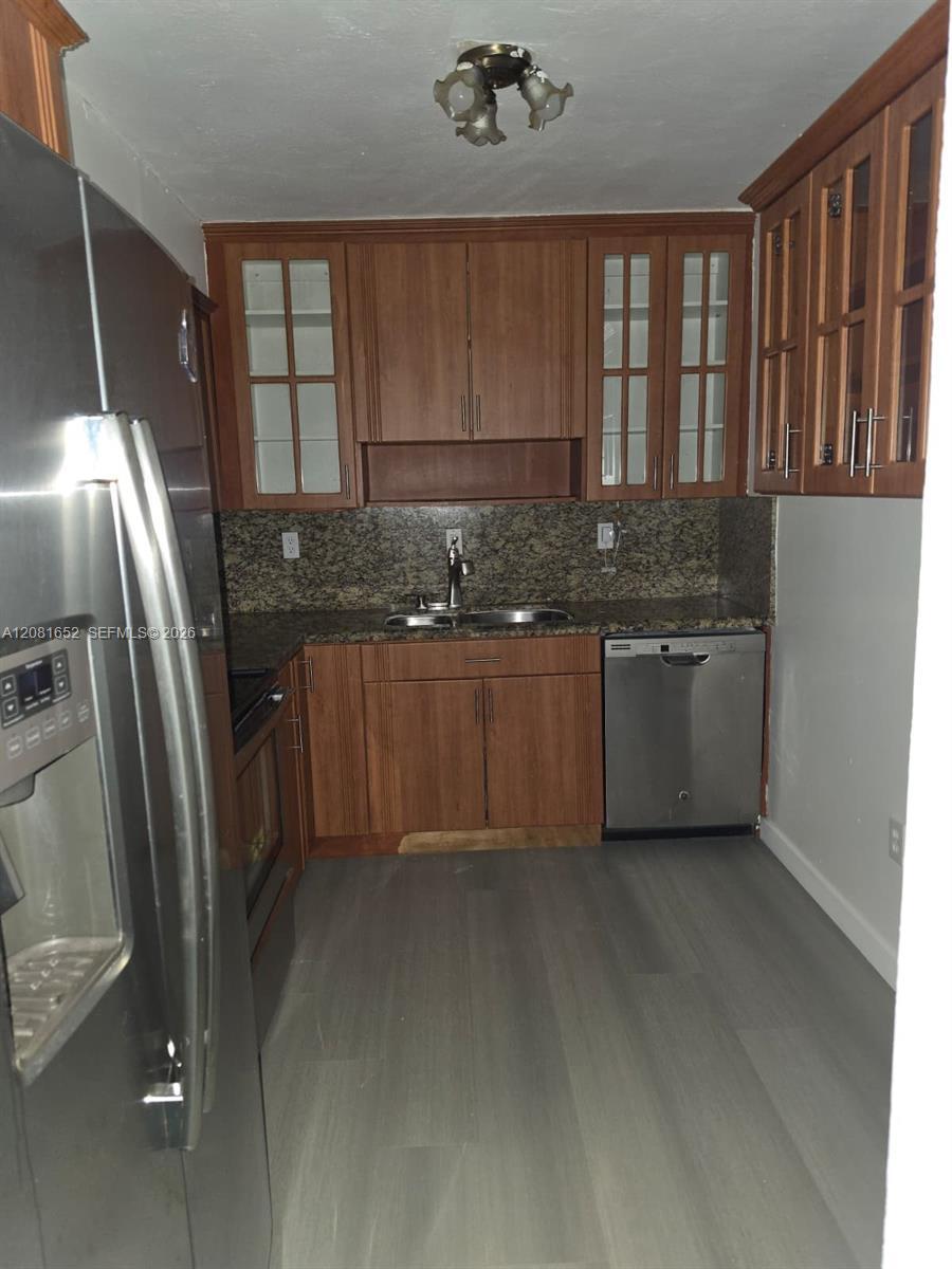 7300 NW 17th St # 408, Plantation FL 33313