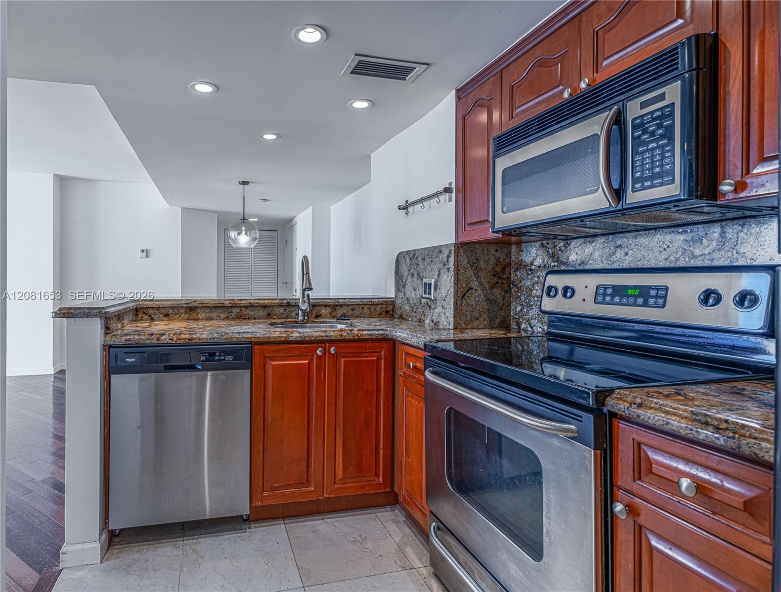 770 Claughton Island Dr # 1603, Miami FL 33131 photo 3