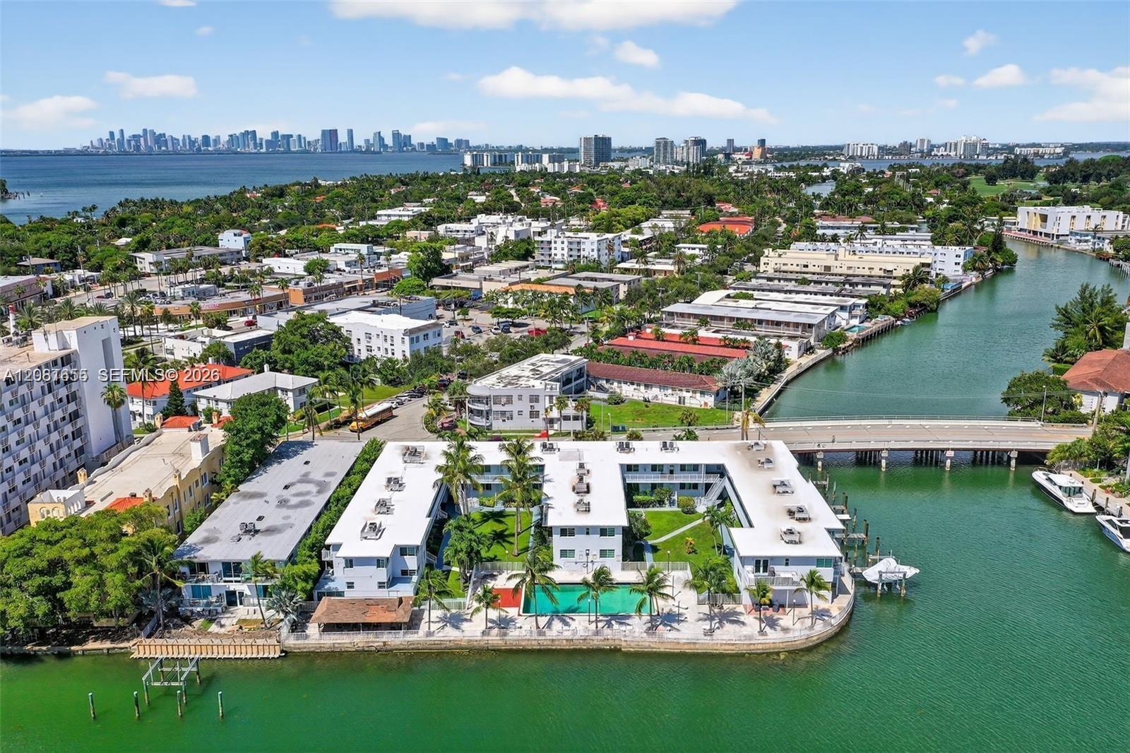 7207 Bay Dr # 25, Miami Beach FL 33141