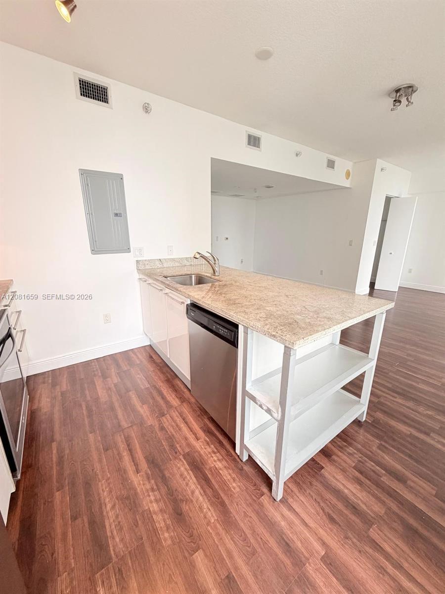 185 SW 7th St # 2600, Miami FL 33130 photo 5