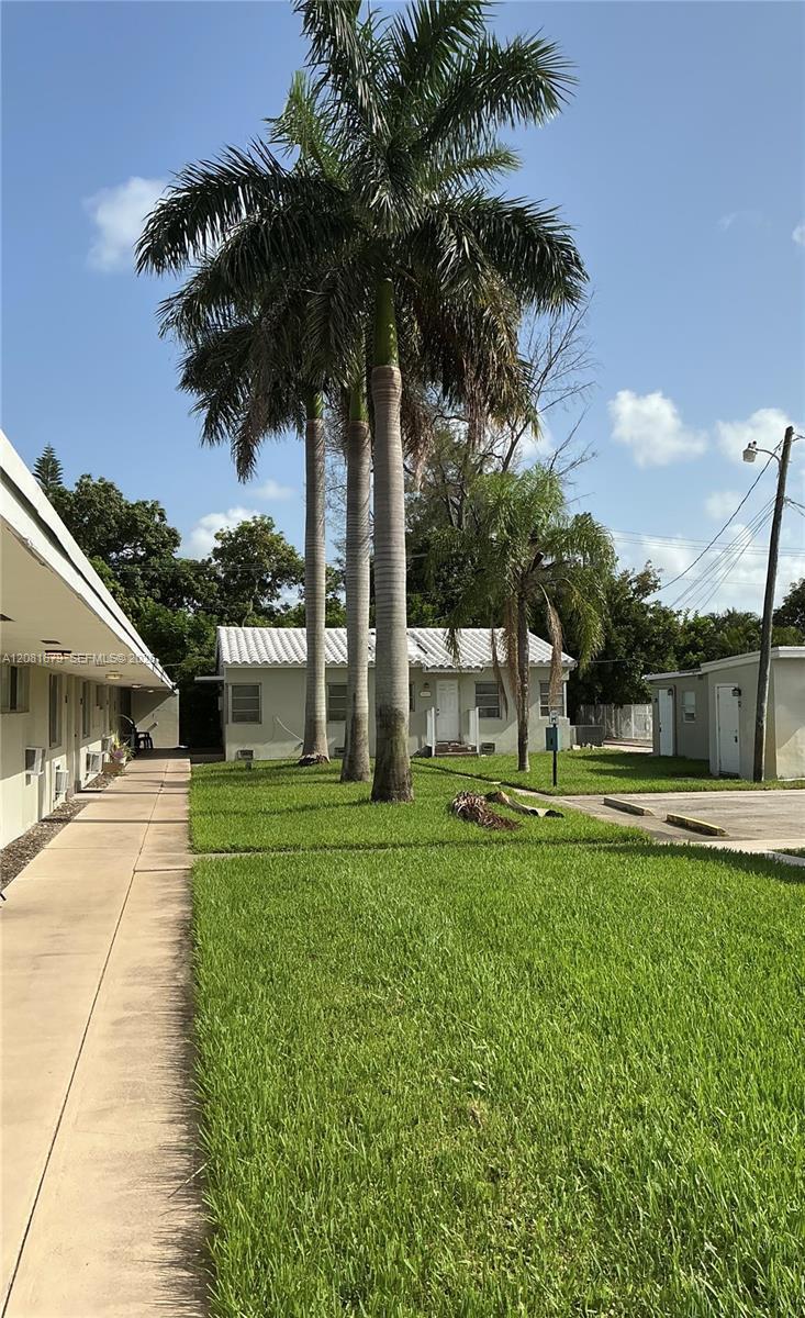 2222 Van Buren St # 26, Hollywood FL 33020 photo 2