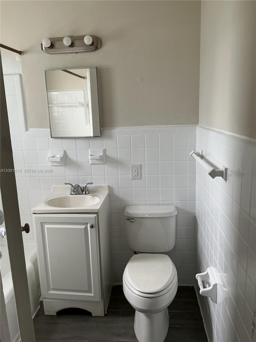 2222 Van Buren St # 26, Hollywood FL 33020 photo 4