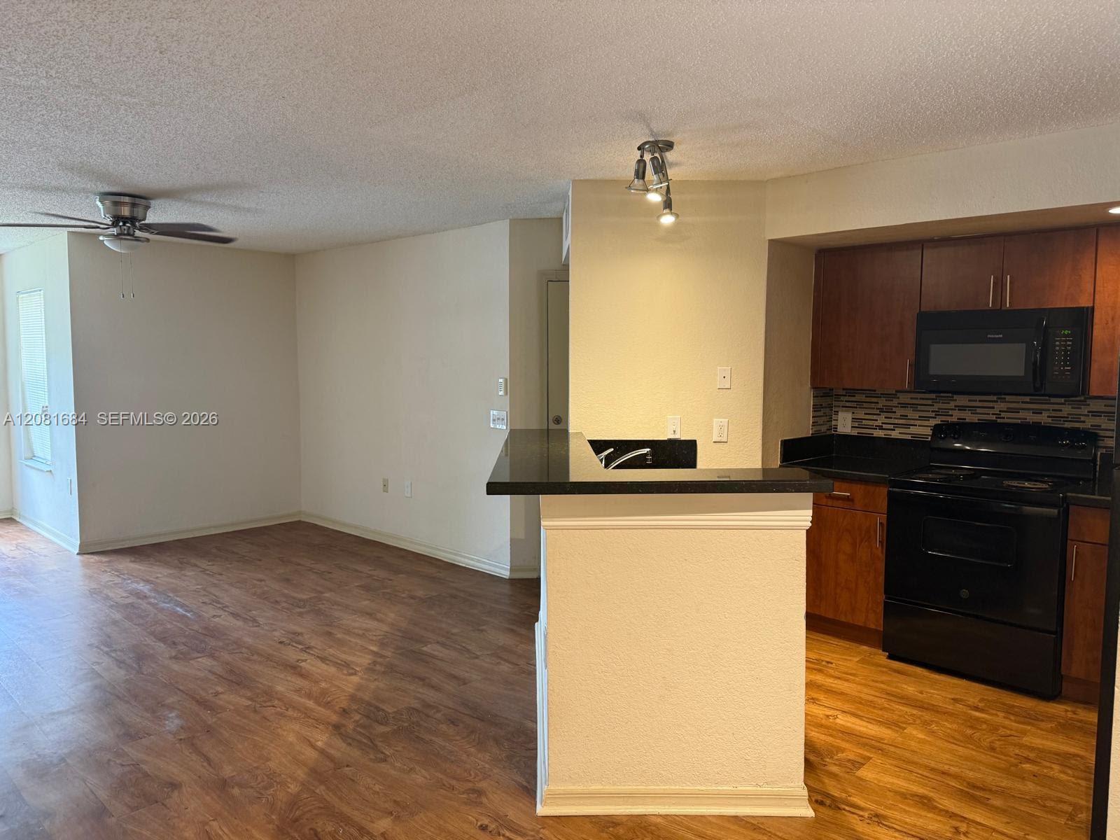12980 Vista Isles Dr # 318, Sunrise FL 33325 photo 3