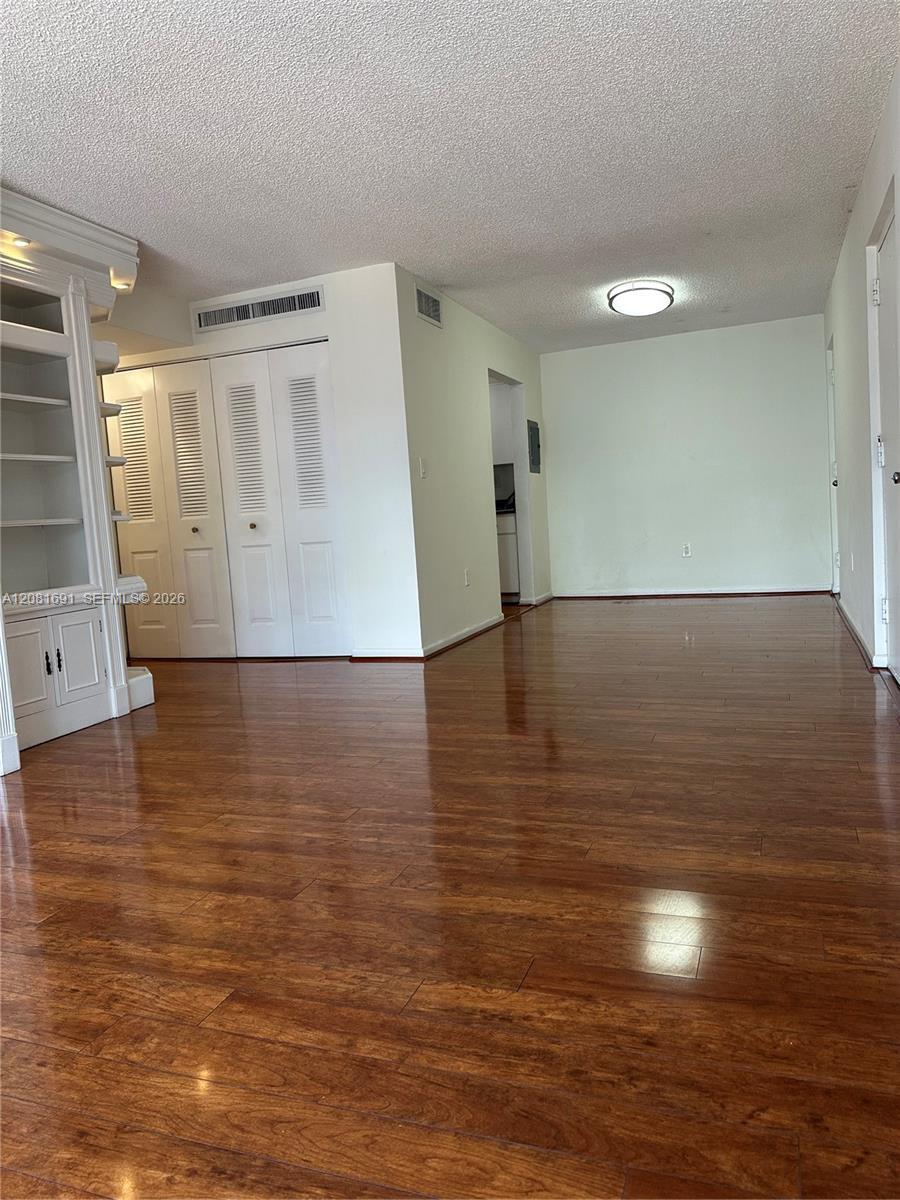 10818 N Kendall Dr # R28, Miami FL 33176 photo 5