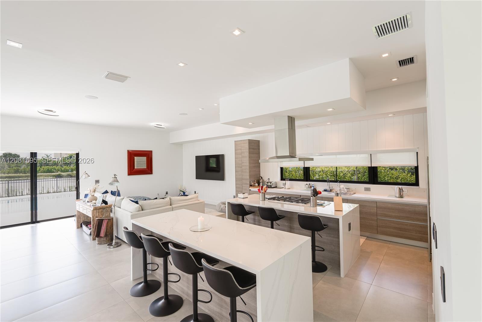 16766 Natures Way, Weston FL 33326 photo 3