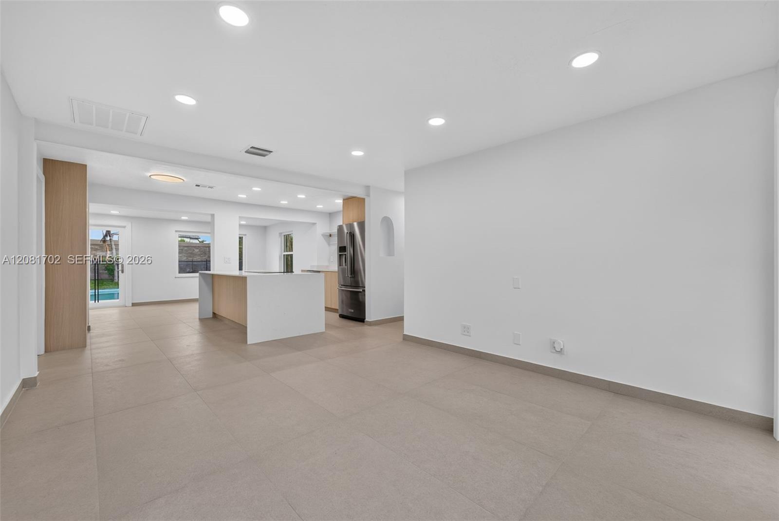 3036 N 58th Ave, Hollywood FL 33021 photo 4