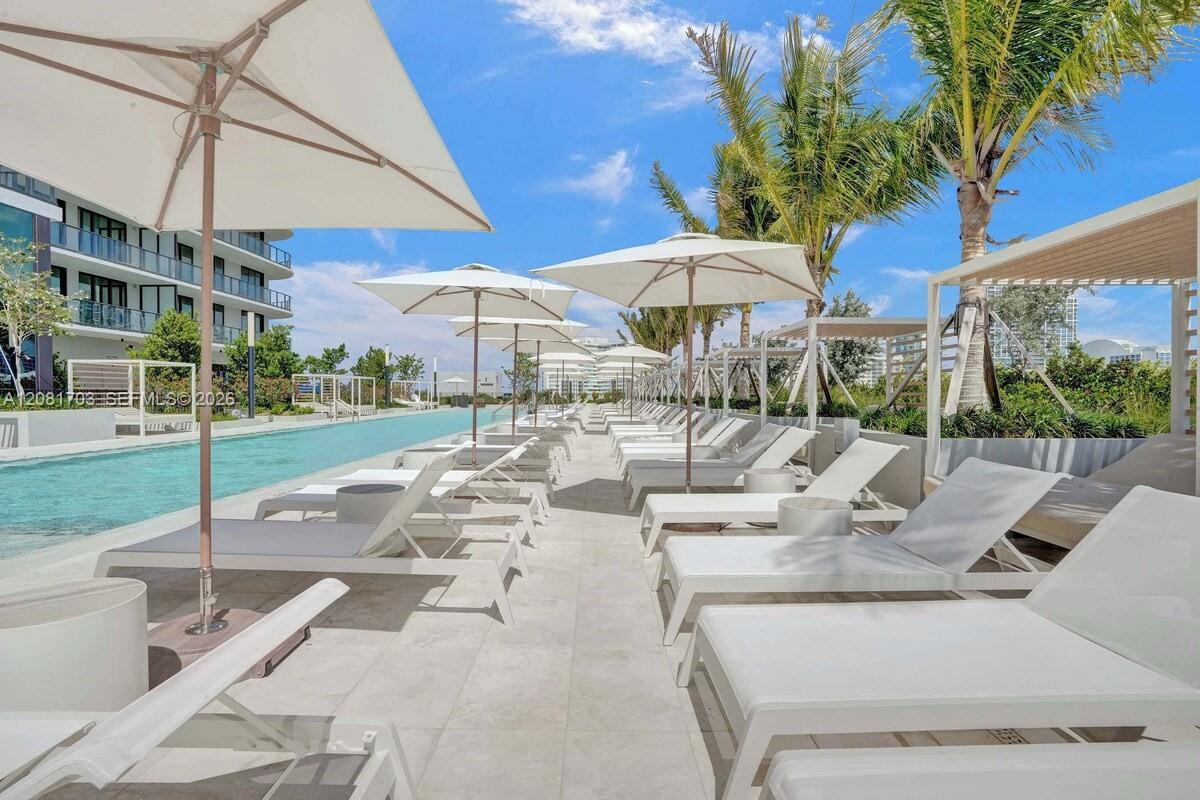 580 72ND st # 2105, Miami Beach FL 33141 photo 5