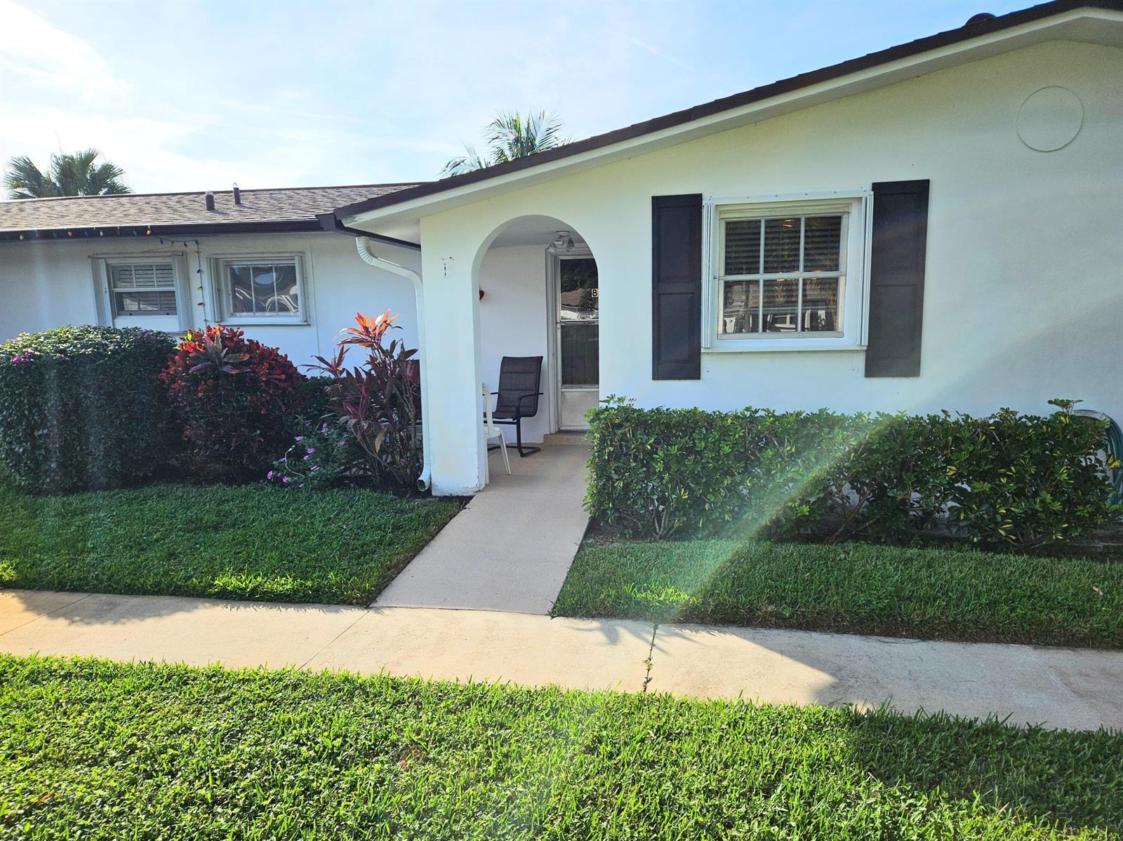 2920 CROSLEY Drive E # B, West Palm Beach FL 33415