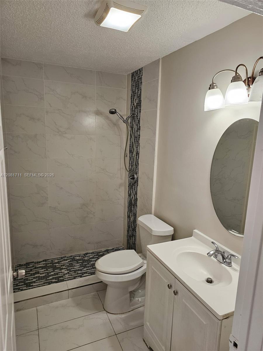 2302 Johnson St # 3, Hollywood FL 33020 photo 5