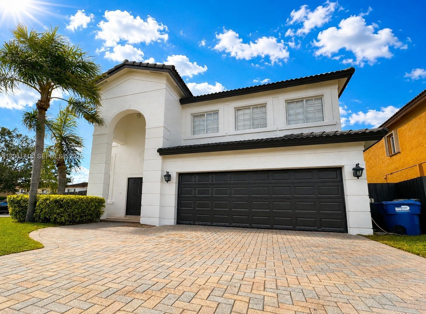 15813 SW 140th St, Miami FL 33196 photo 2