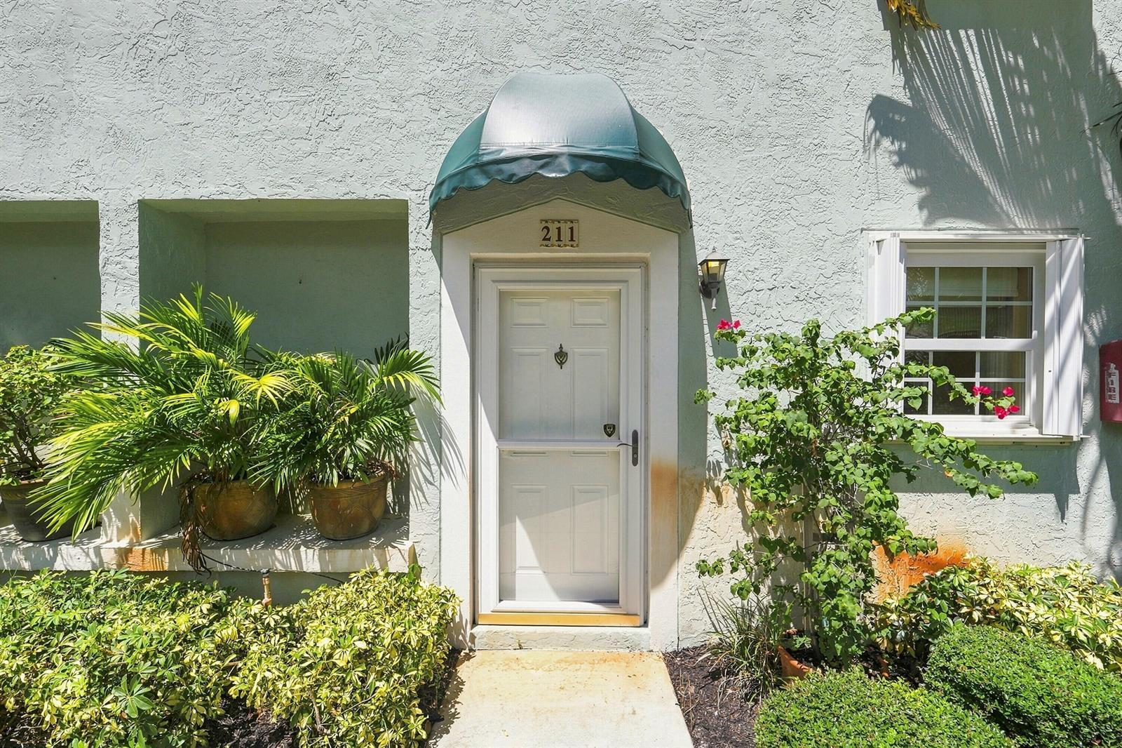 211 Waterside Drive, Hypoluxo FL 33462 photo 2