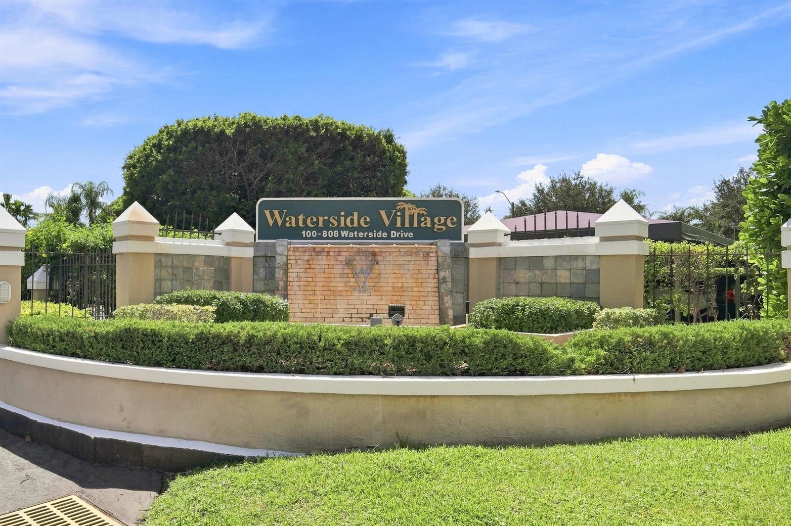 211 Waterside Drive, Hypoluxo FL 33462 photo 3
