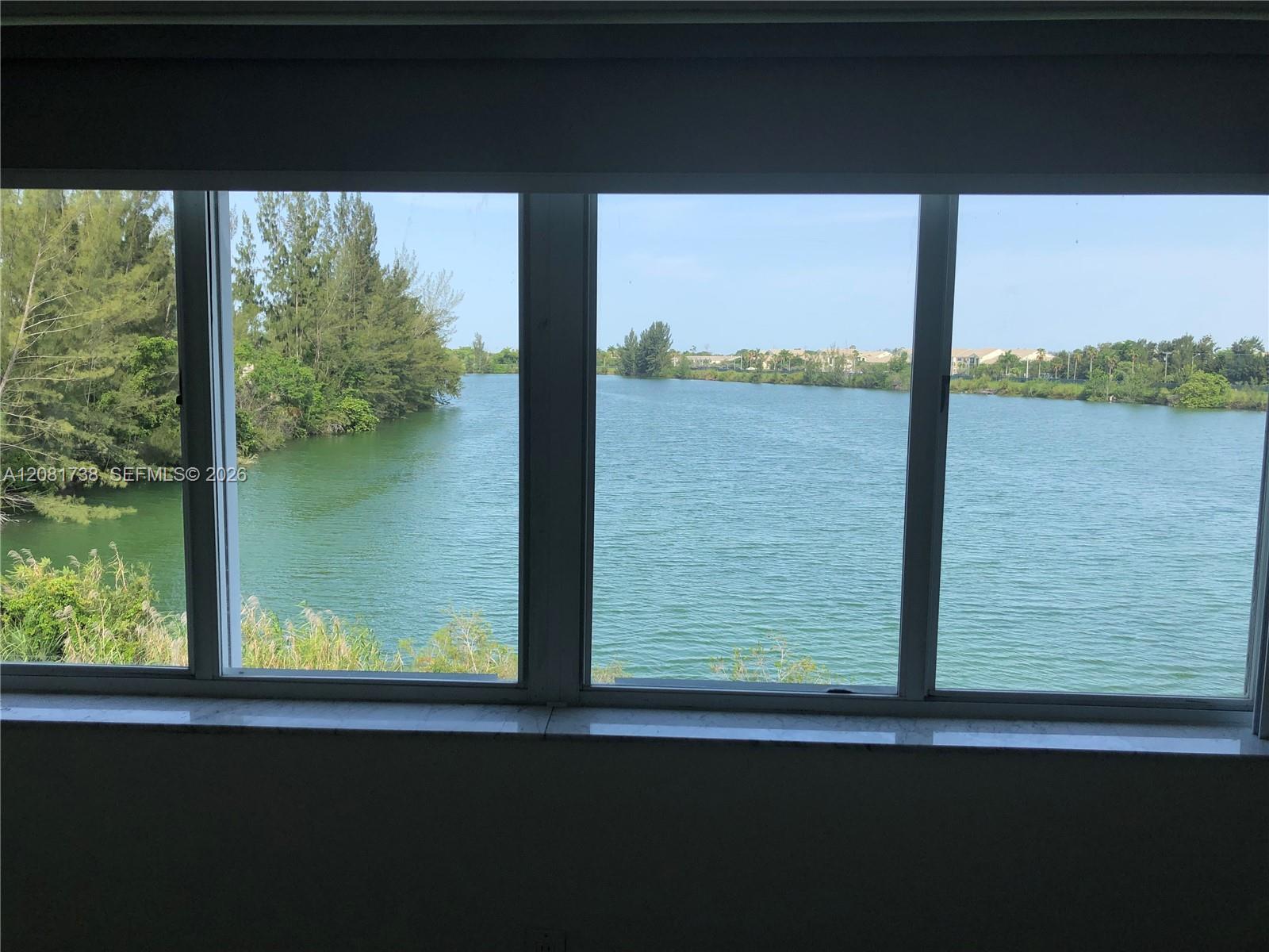 14820 Naranja Lakes BLVD, Homestead FL 33030-8338 photo 5