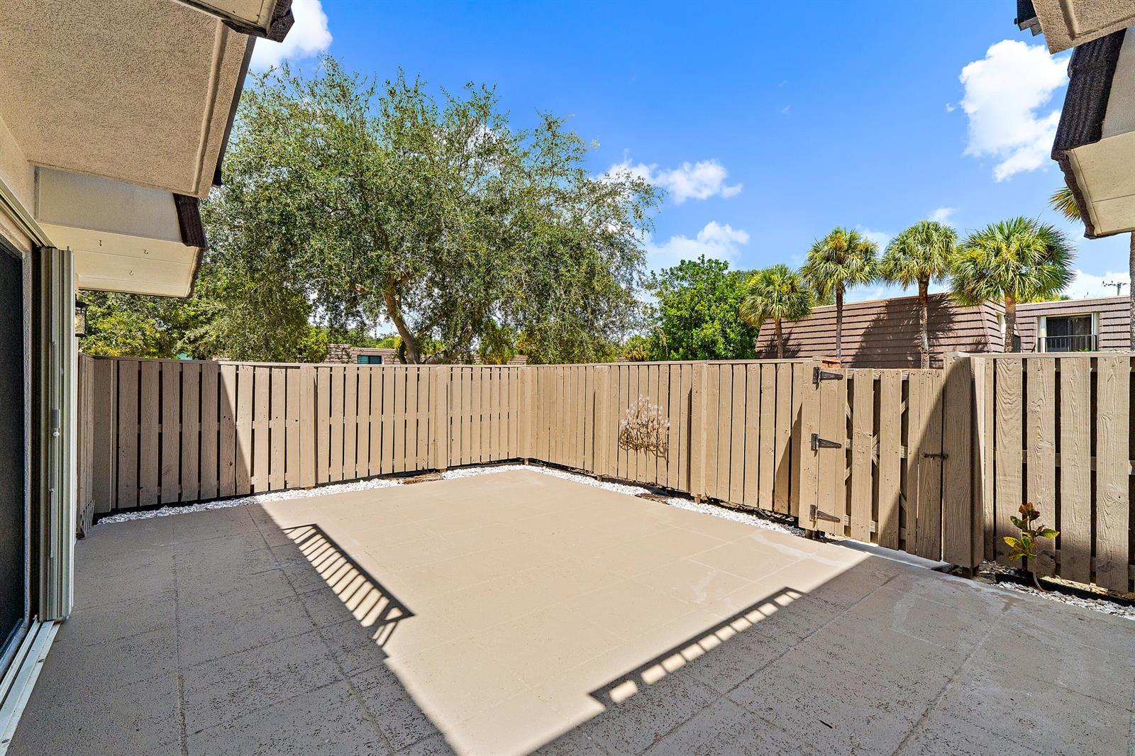 1221 12TH Court, Jupiter FL 33477 photo 4