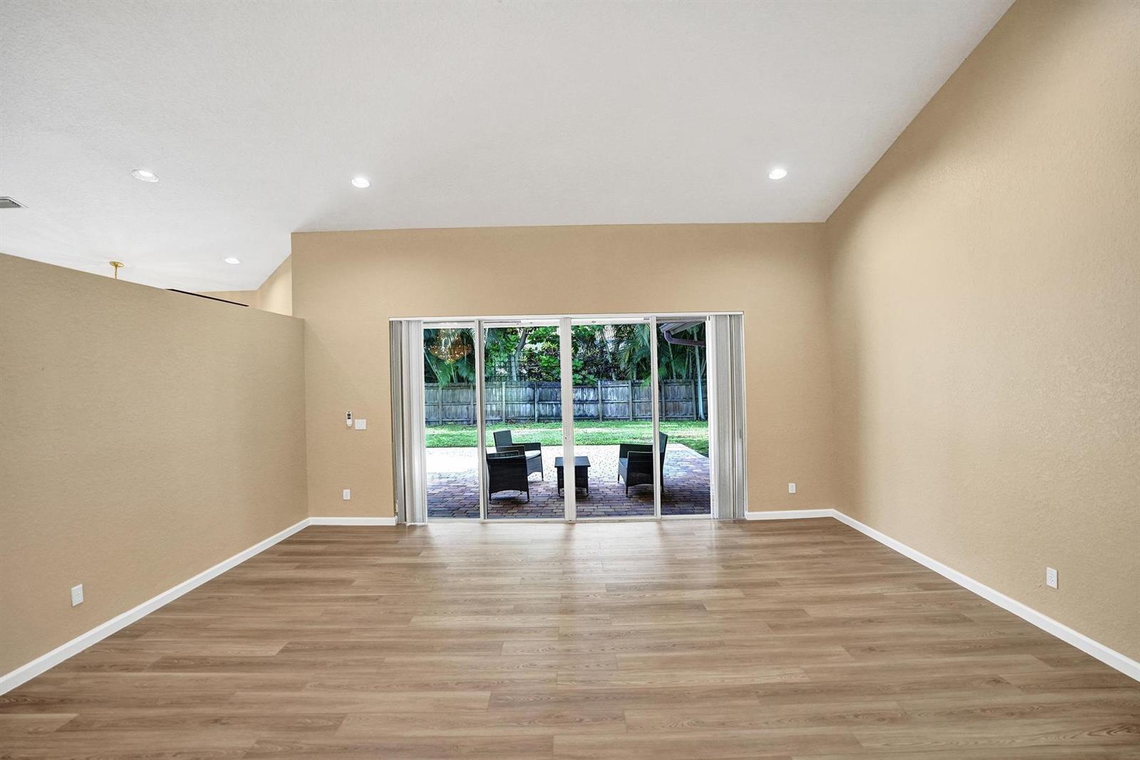 10255 GUATEMALA Street, Cooper City FL 33026 photo 5