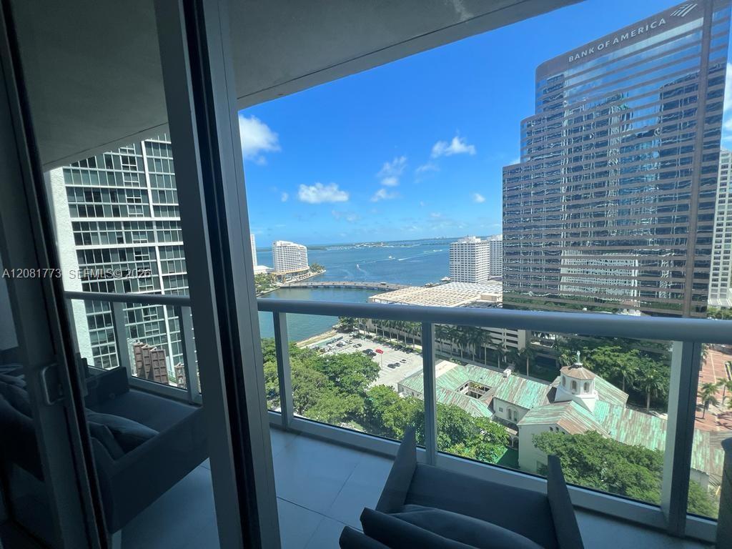 485 Brickell Ave # 2109, Miami FL 33131 photo 3