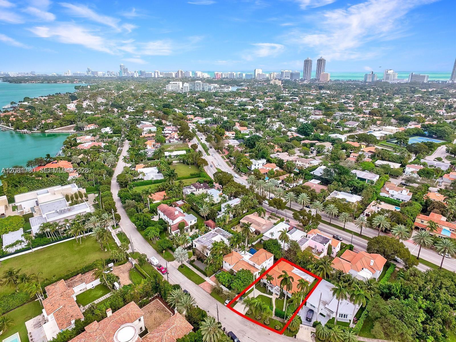 4323 N Bay Rd, Miami Beach FL 33140 photo 2