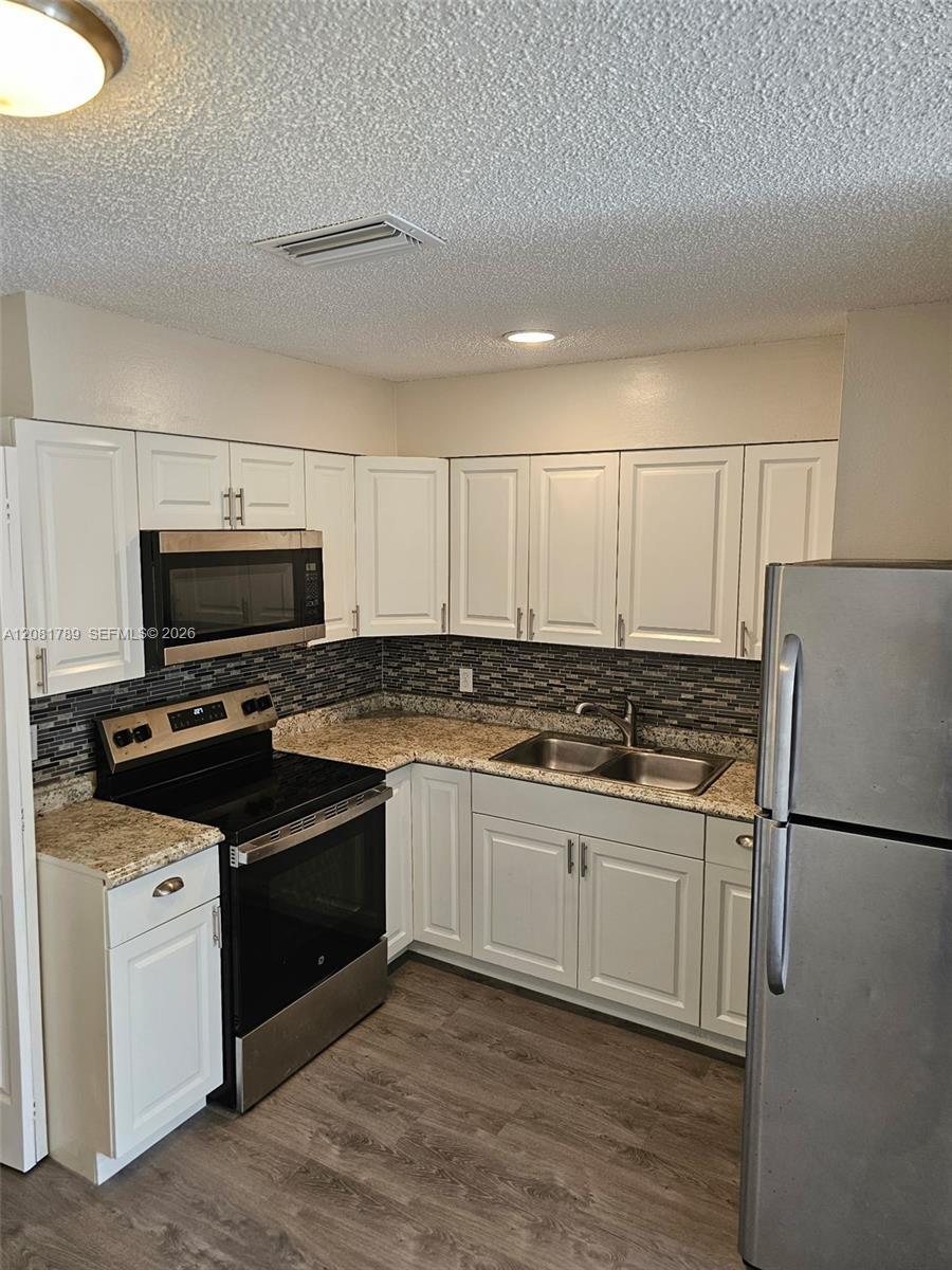2302 Johnson St # 2, Hollywood FL 33020