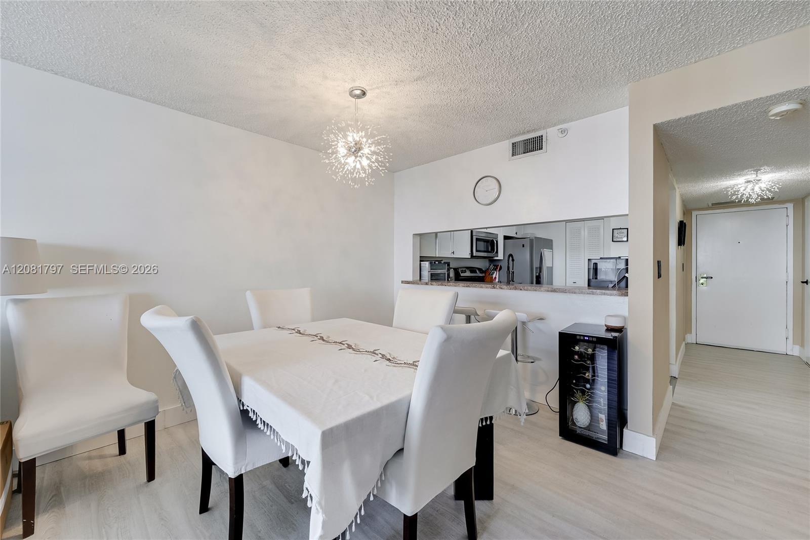 555 NE 15th St # 33G, Miami FL 33132 photo 4