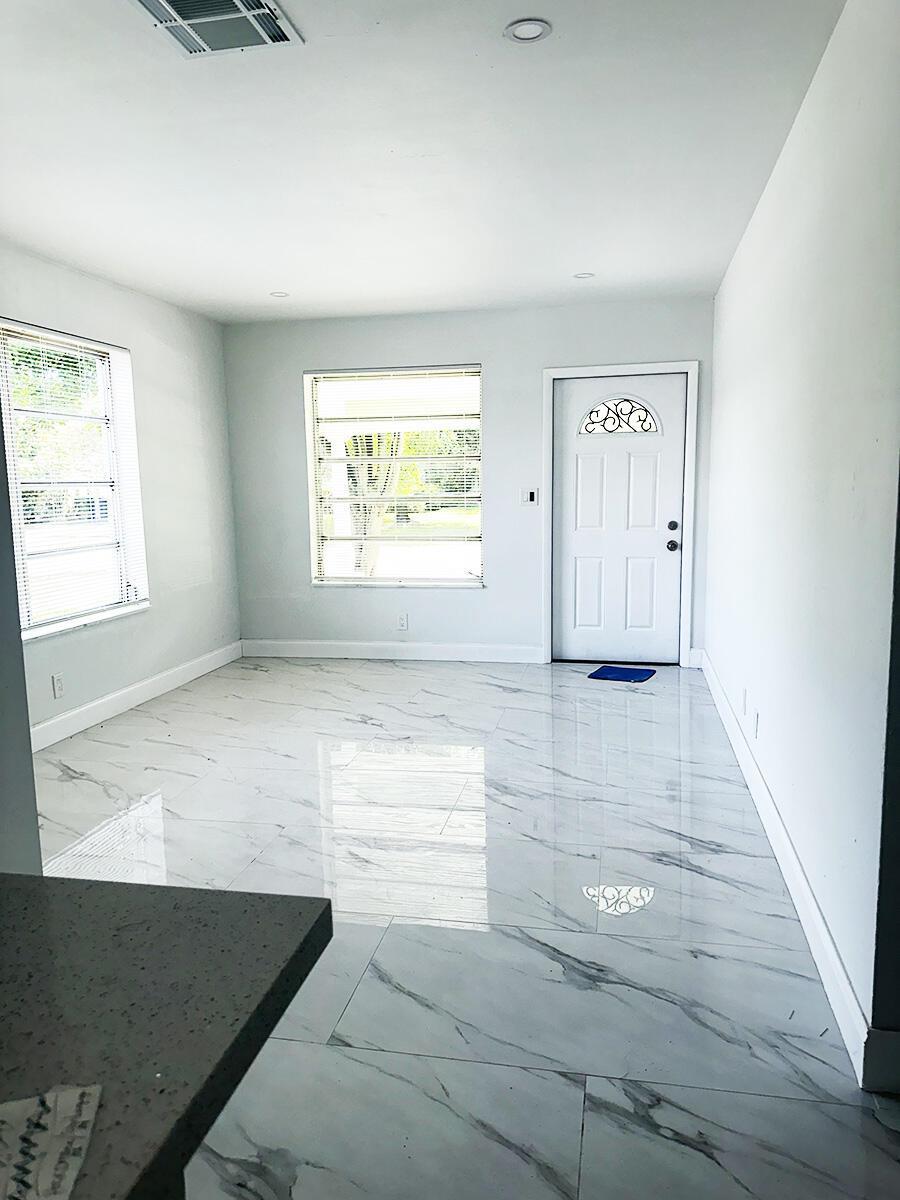 425 SW 18th Avenue # 425, Fort Lauderdale FL 33312 photo 3