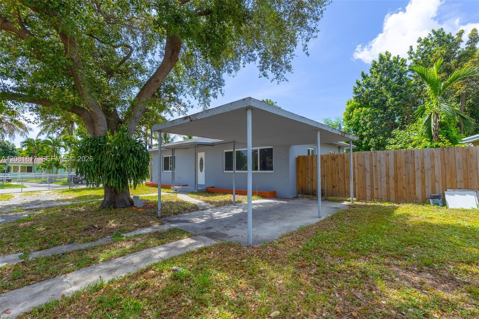950 NE 164th St, North Miami Beach FL 33162 photo 4
