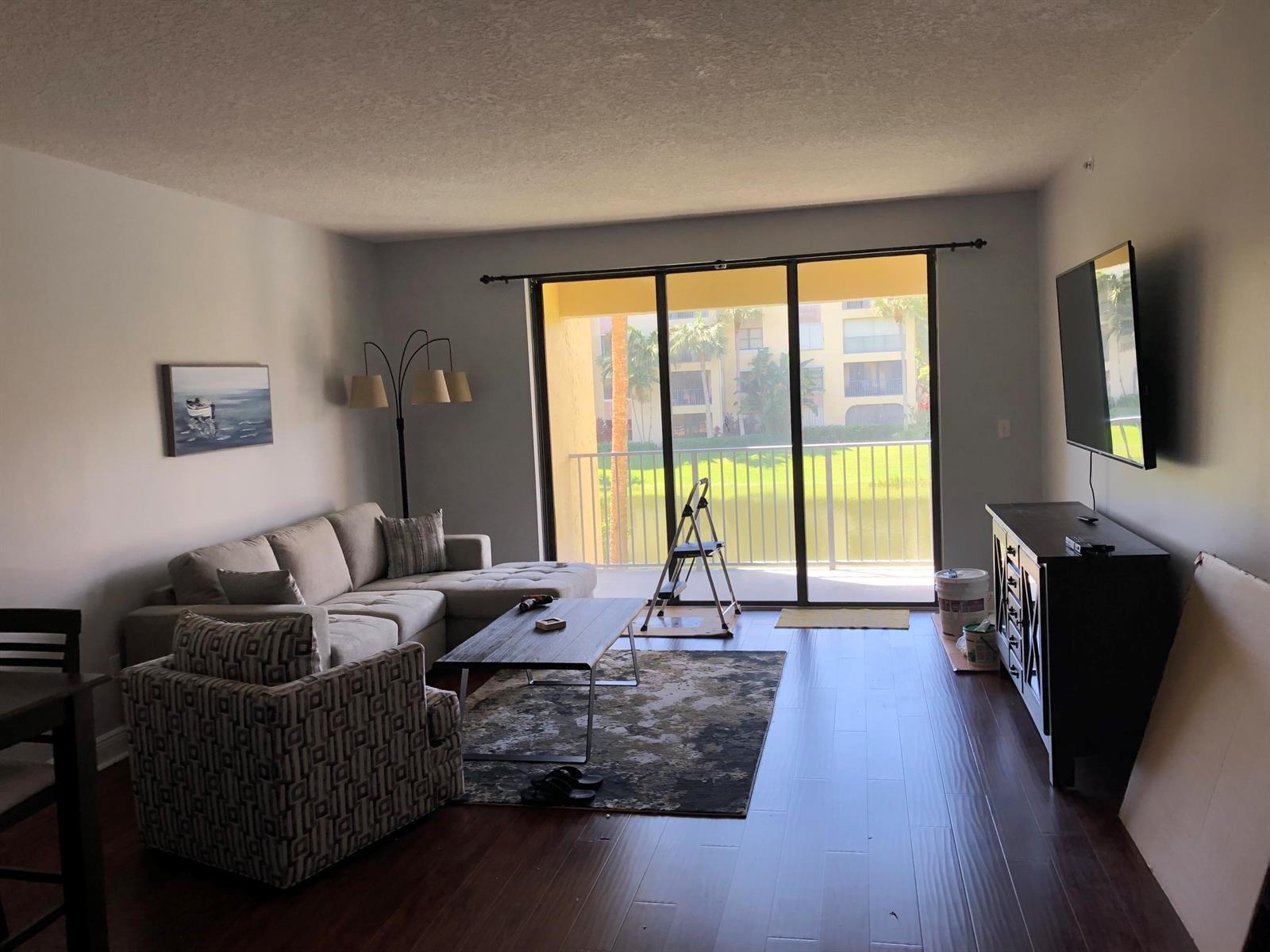 800 Uno Lago Drive, North Palm Beach FL 33408 photo 4
