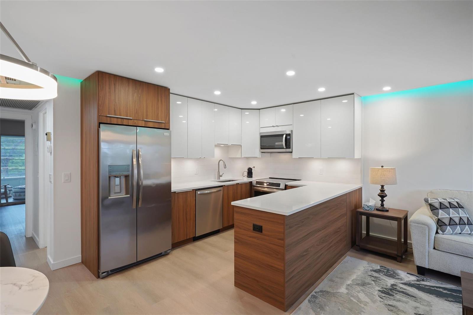 3034 BERKSHIRE B # 3034, Deerfield Beach FL 33442 photo 3
