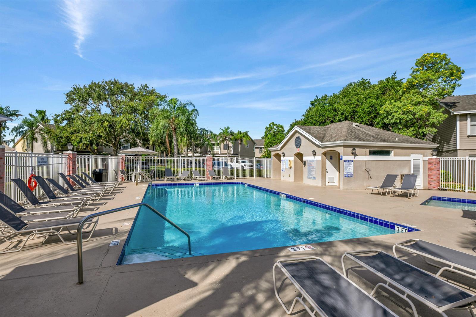 12152 NW 36th Place, Sunrise FL 33323 photo 2