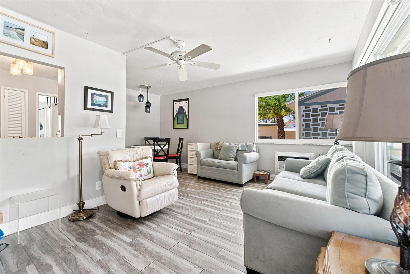 1960 NE 1ST Street # B4, Deerfield Beach FL 33441 photo 2