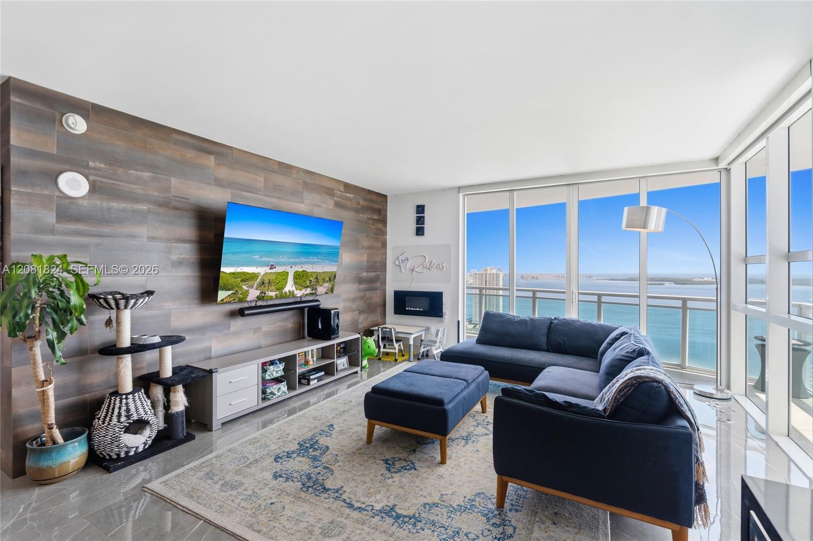 950 Brickell Bay Dr # 3111, Miami FL 33131 photo 5