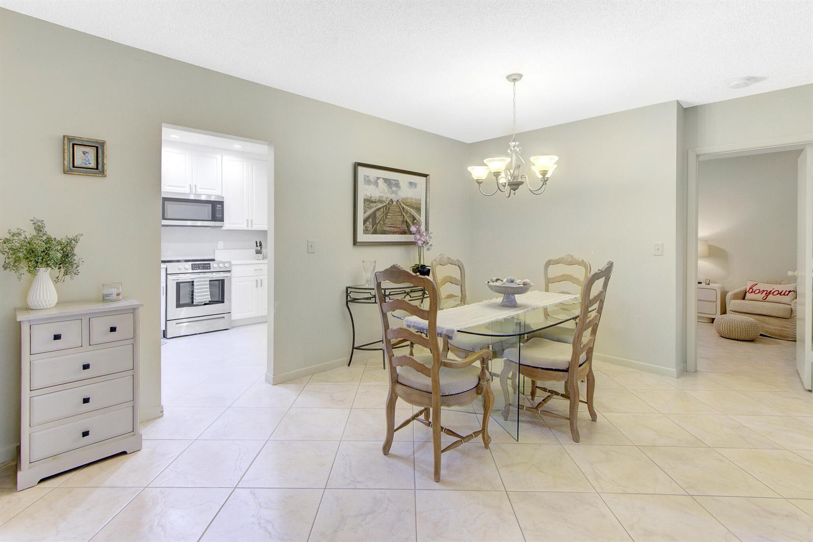 4480 Carambola Circle S, Coconut Creek FL 33066 photo 3