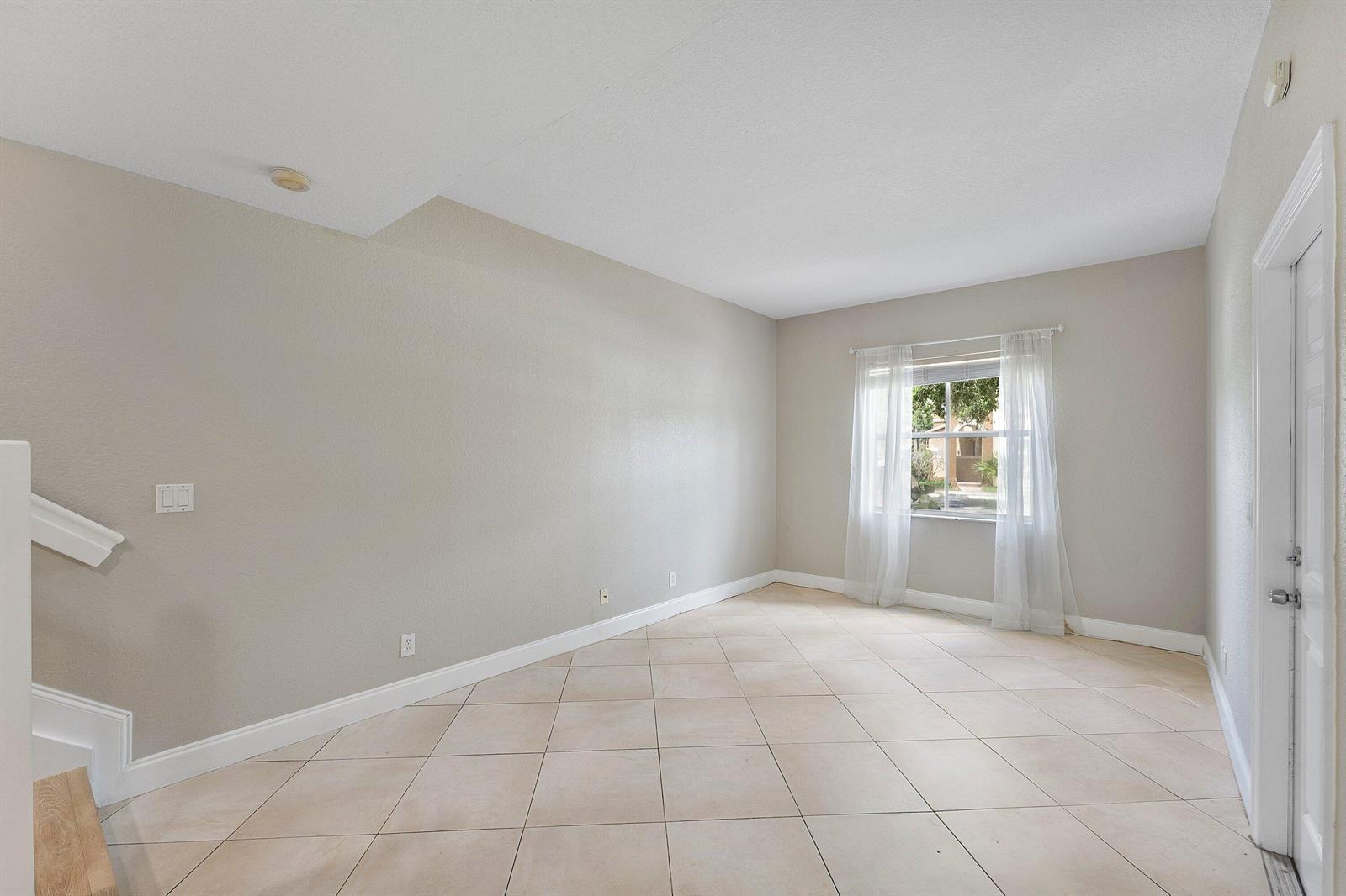 2896 Hidden Hills Road # 1002, West Palm Beach FL 33411 photo 3