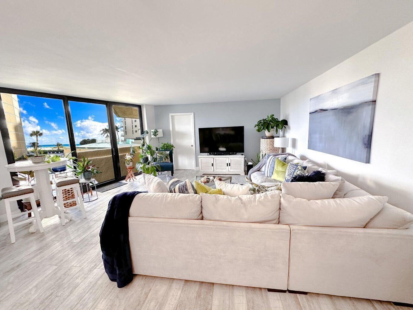 2800 N OCEAN Drive # 2D, Singer Island FL 33404 photo 2
