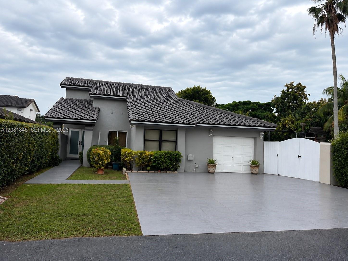 10331 SW 135th Ct, Miami FL 33186