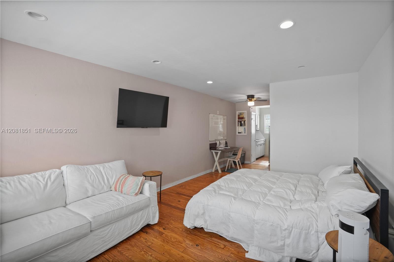 200 76th St # 56, Miami Beach FL 33141